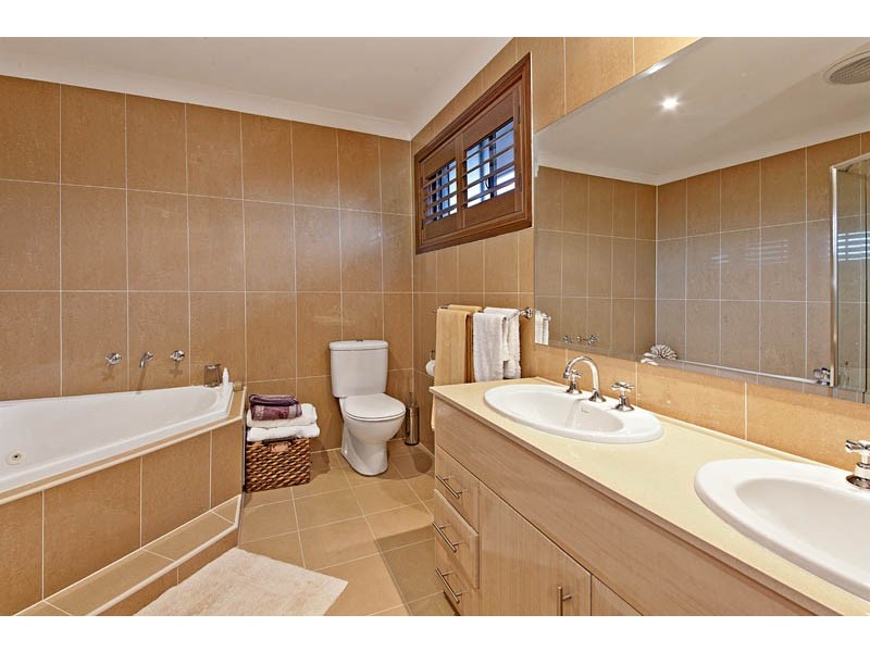 9 MOONA PARADE, Wahroonga NSW 2076