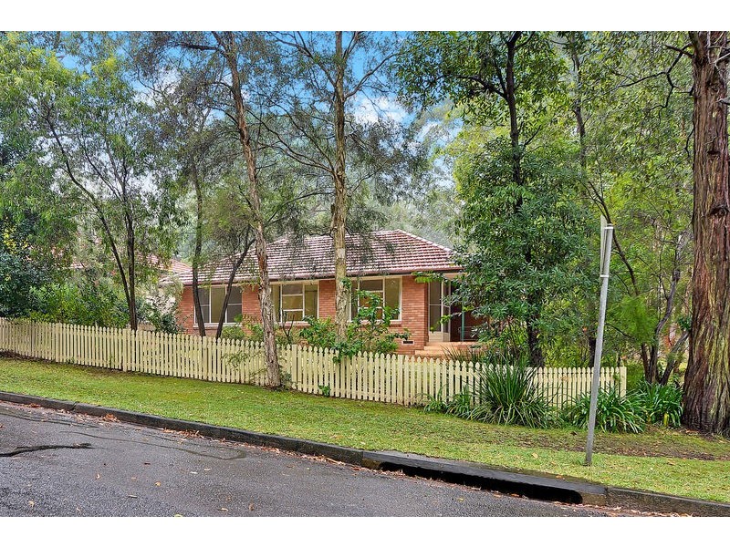 12 BERILDA AVENUE, Warrawee NSW 2074