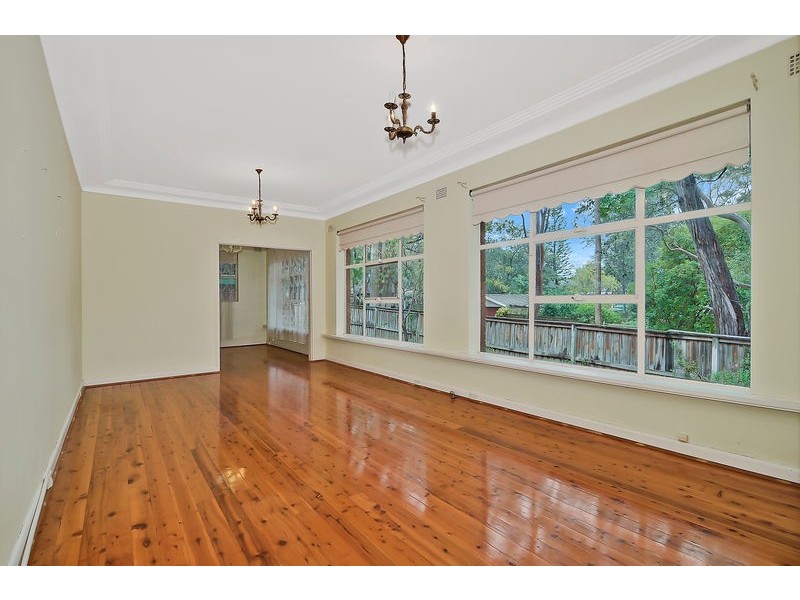 12 BERILDA AVENUE, Warrawee NSW 2074