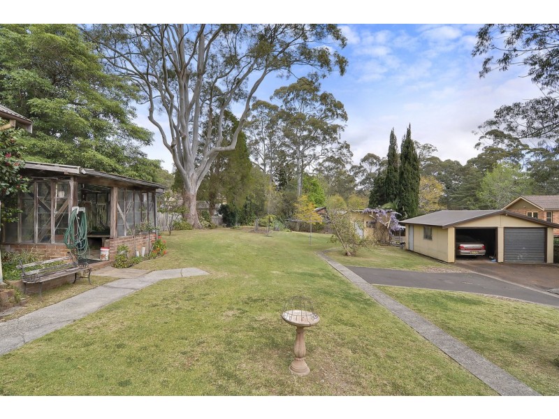 25 EDWARDS ROAD, Wahroonga NSW 2076