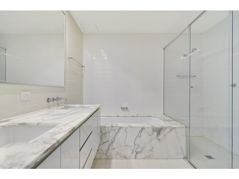 UNIT 34 / 2 MARSHALL AVENUE, Warrawee NSW 2074