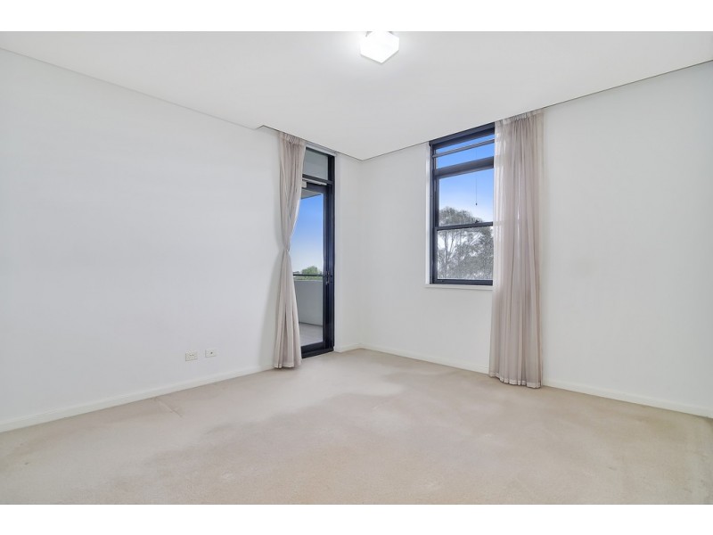 UNIT 34 / 2 MARSHALL AVENUE, Warrawee NSW 2074