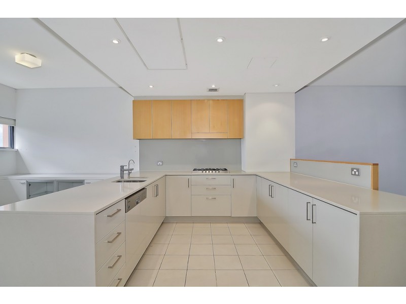 UNIT 34 / 2 MARSHALL AVENUE, Warrawee NSW 2074