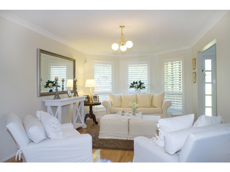 2a Gladstone Avenue, Warrawee NSW 2074