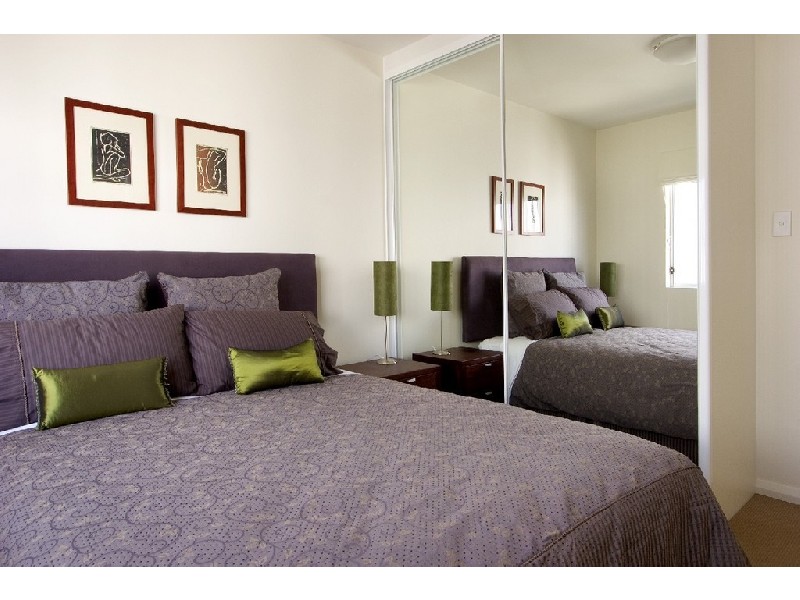 2/7 Sir Thomas Mitchell Road, Bondi Beach NSW 2026