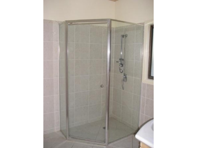 1 Burke Street, Chifley NSW 2036