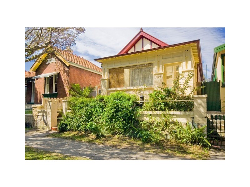 128 Newland Street, Queens Park NSW 2022