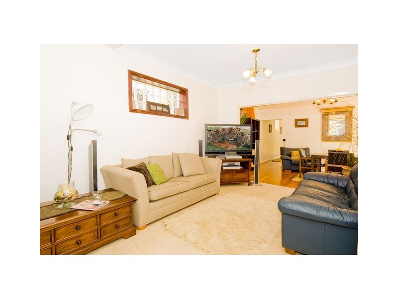 128 Newland Street, Queens Park NSW 2022