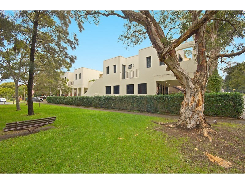 337 Old South Head Road, North Bondi NSW 2026