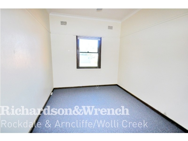 266 Lower West Street, Carlton NSW 2218