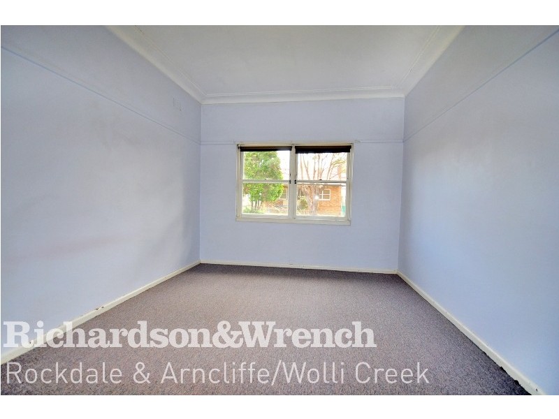 28 Margaret Street, Kingsgrove NSW 2208