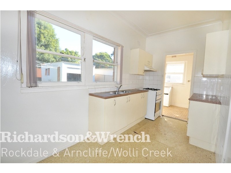 101 Donald Street, Hurstville NSW 2220