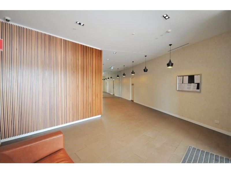610/2 Discovery Point Place, Wolli Creek NSW 2205