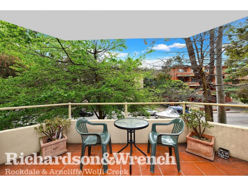 2/33 The Strand, Rockdale NSW 2216