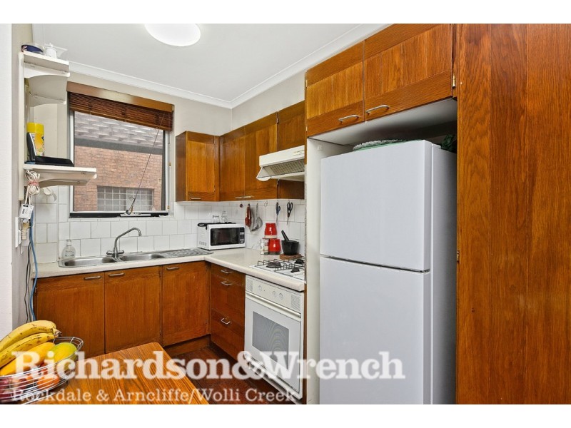 2/33 The Strand, Rockdale NSW 2216