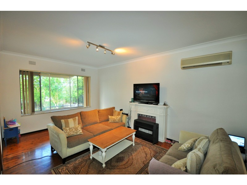 44 Belemba Avenue, Roselands NSW 2196