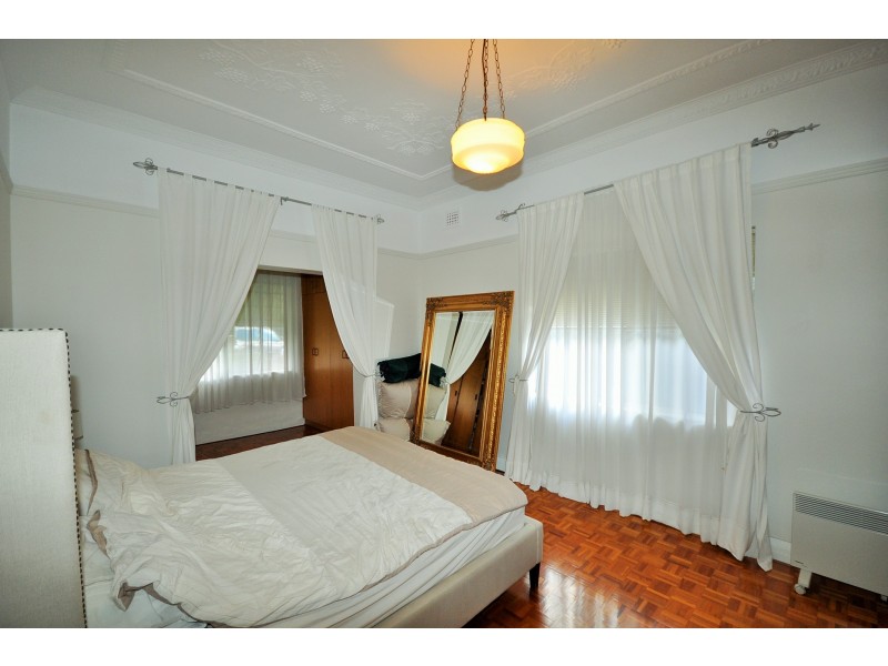 44 Belemba Avenue, Roselands NSW 2196