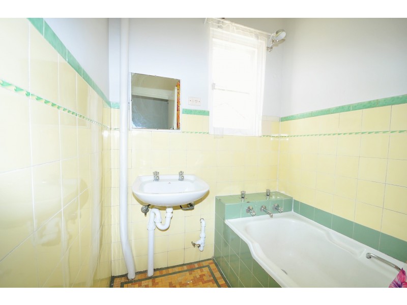 2/425 Princes Highway, Rockdale NSW 2216