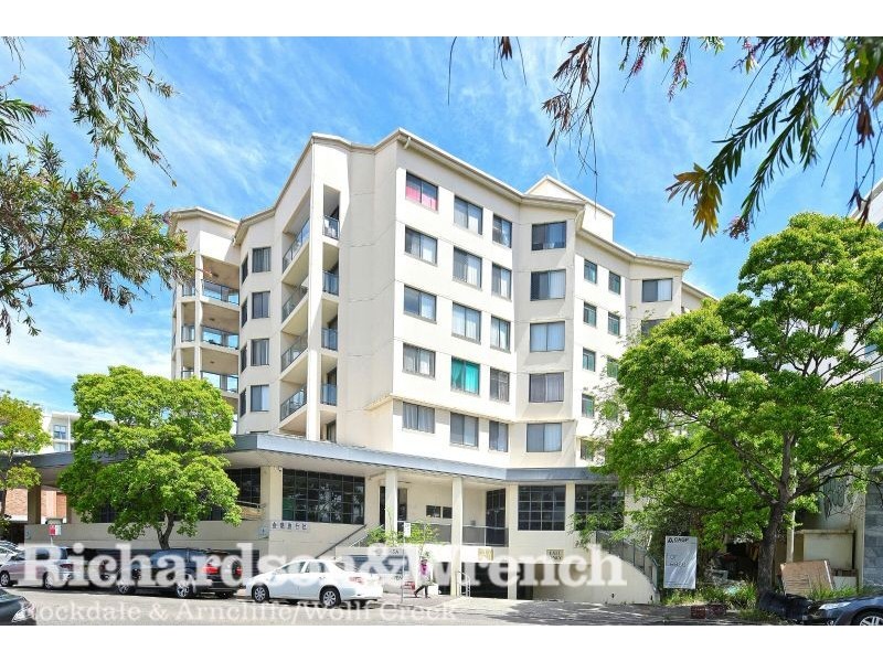 2/1-5a The Avenue, Hurstville NSW 2220