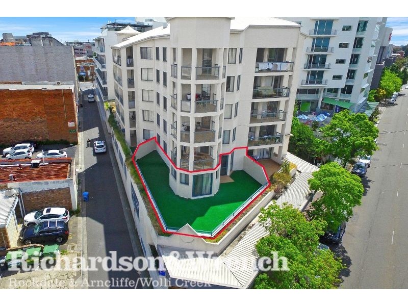 2/1-5a The Avenue, Hurstville NSW 2220