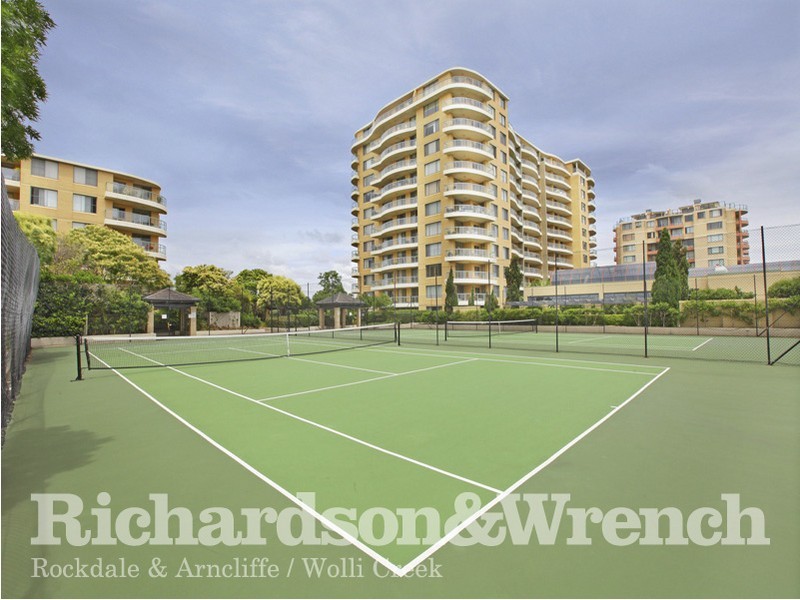808/3 Rockdale Plaza Drive, Rockdale NSW 2216