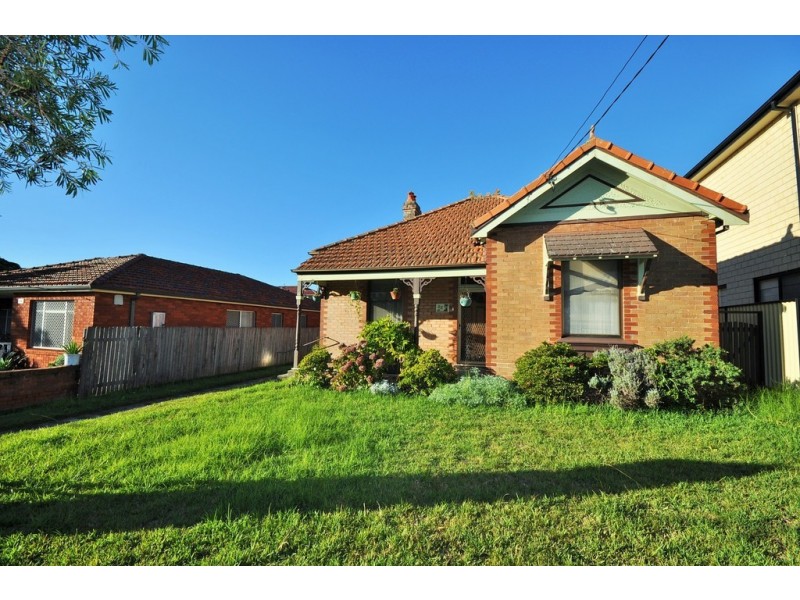 22 Besborough Avenue, Bexley NSW 2207