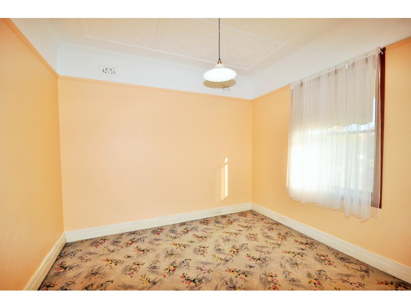 22 Besborough Avenue, Bexley NSW 2207