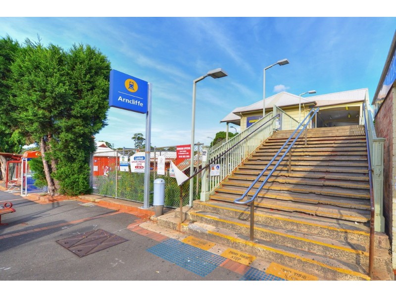 8/13-15 Wollongong Road, Arncliffe NSW 2205