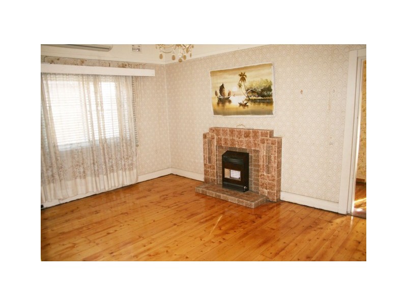 16 Banksia Avenue, Banksia NSW 2216