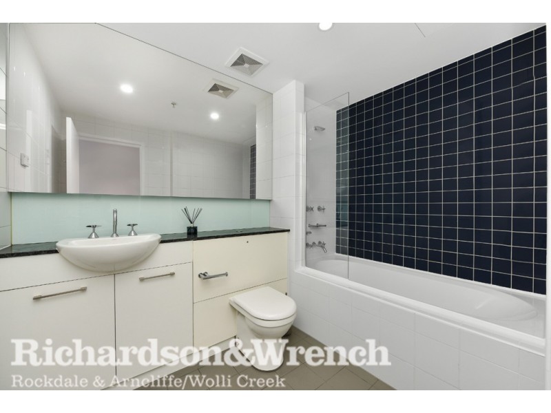 511/2 Brodie Spark Drive, Wolli Creek NSW 2205