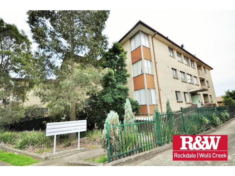 1/274-276 King Georges Road, Roselands NSW 2196