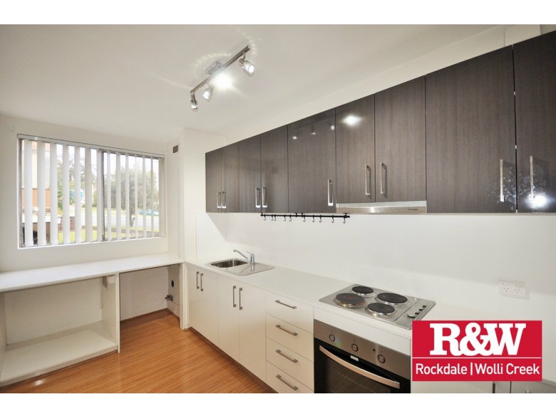 1/274-276 King Georges Road, Roselands NSW 2196