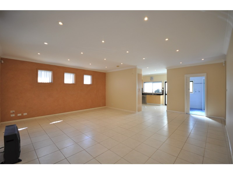 41a Segenhoe Street, Arncliffe NSW 2205