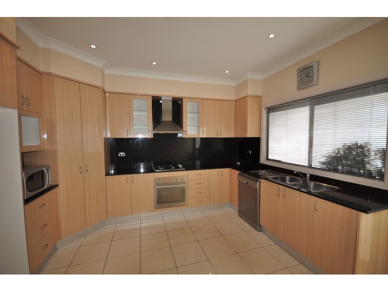 41a Segenhoe Street, Arncliffe NSW 2205