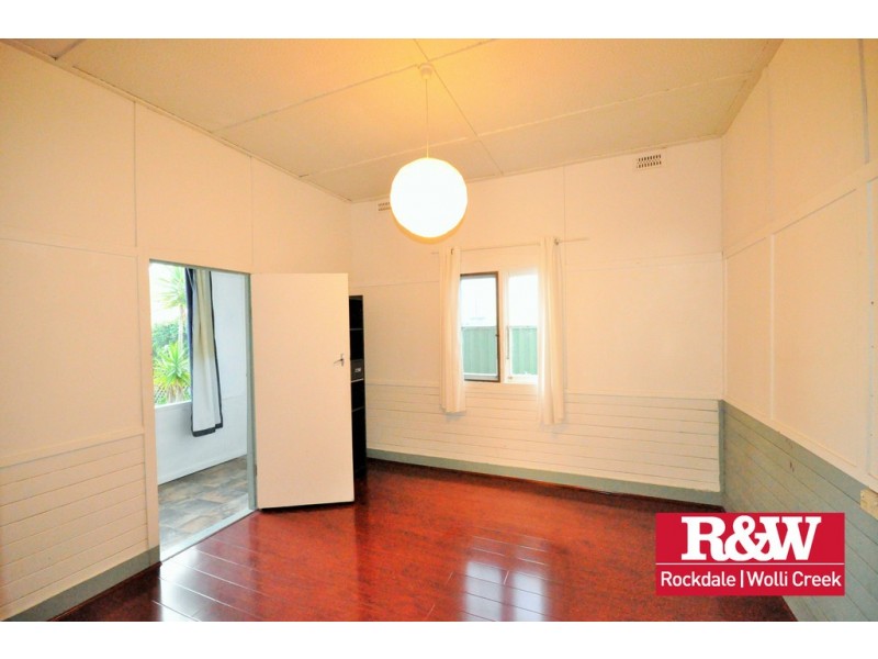 14 Banks Street, Monterey NSW 2217