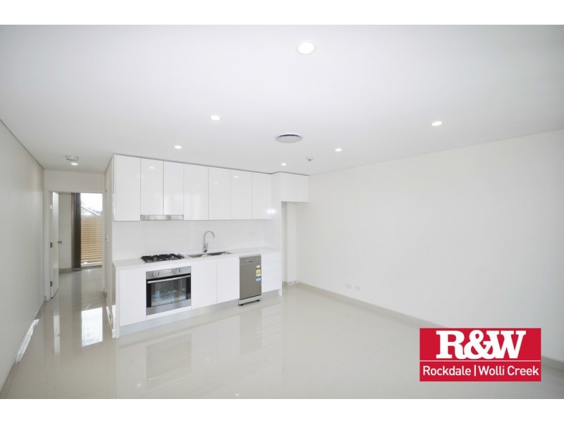 4/264 Unwins Bridge Road, Sydenham NSW 2044