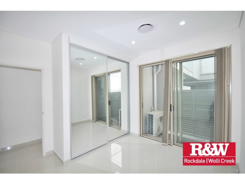 4/264 Unwins Bridge Road, Sydenham NSW 2044