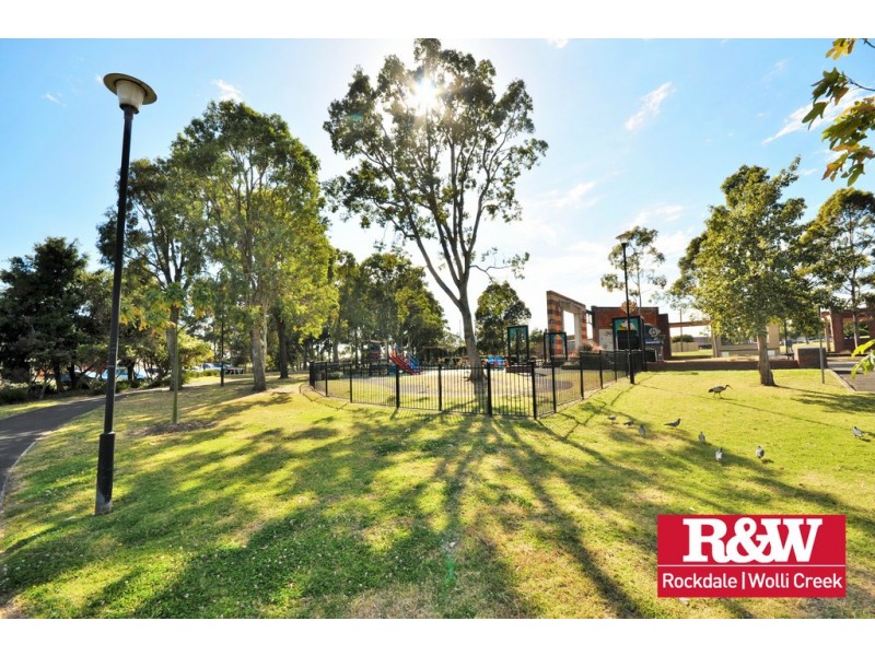 4/264 Unwins Bridge Road, Sydenham NSW 2044