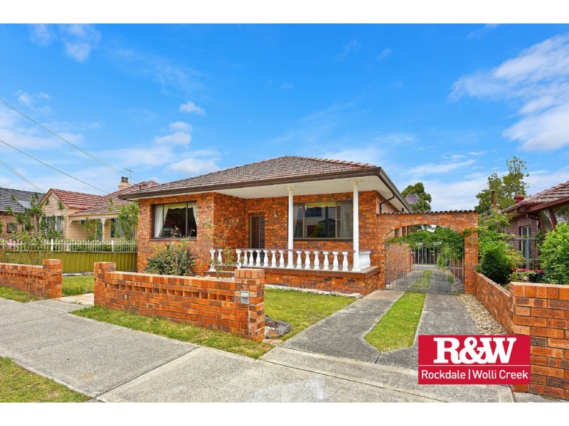 13 Preddys Road, Bexley NSW 2207