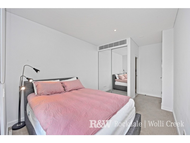 1706/2 Chisholm Street, Wolli Creek NSW 2205