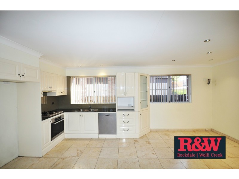 2 Station Street, Arncliffe NSW 2205