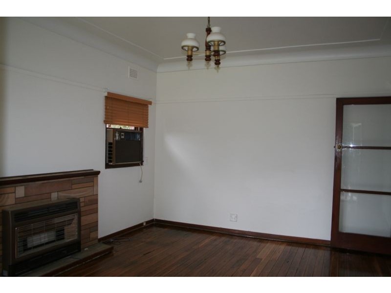 5 Low Street, Hurstville NSW 2220