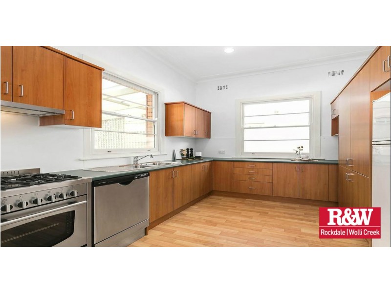 6 Sybil Street, Beverley Park NSW 2217