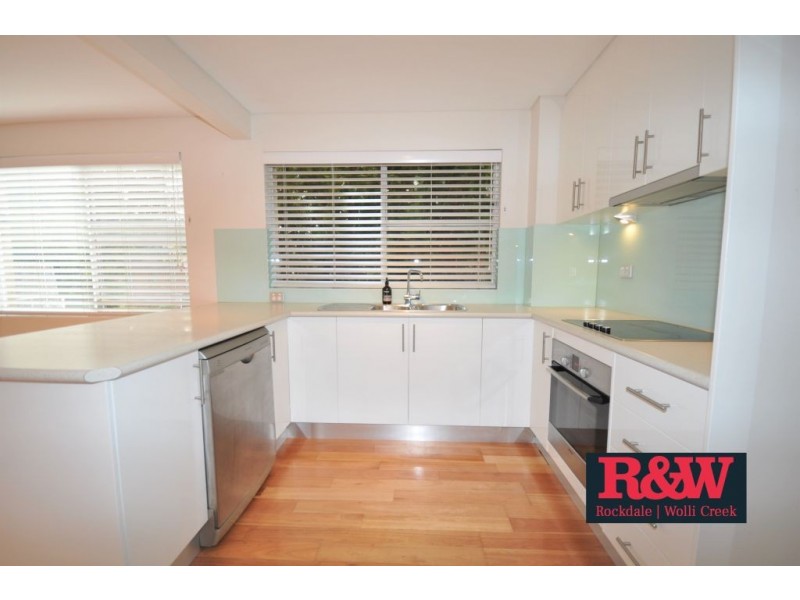 2/43 Mill Street, Carlton NSW 2218