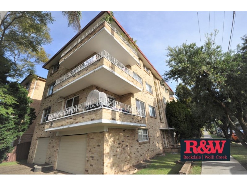 2/43 Mill Street, Carlton NSW 2218
