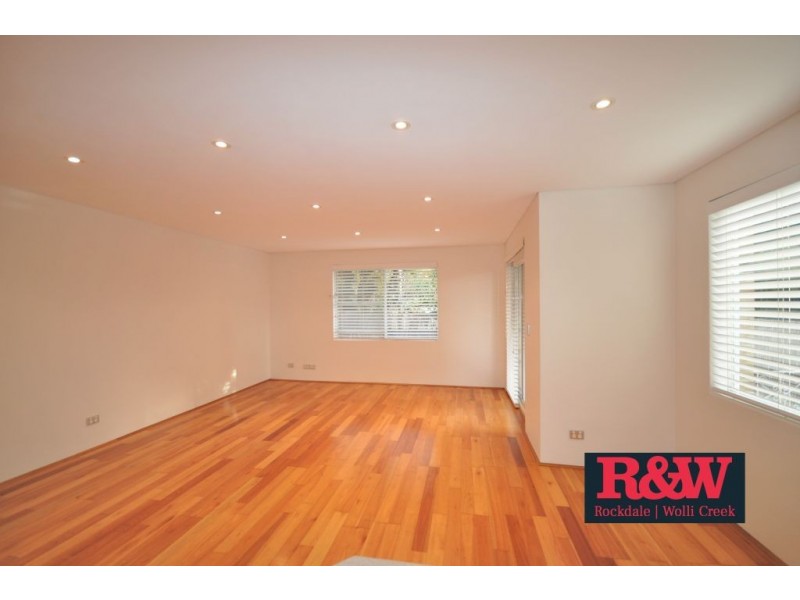 2/43 Mill Street, Carlton NSW 2218