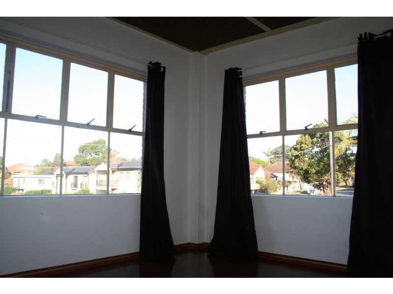 19 Grey Street, Carlton NSW 2218