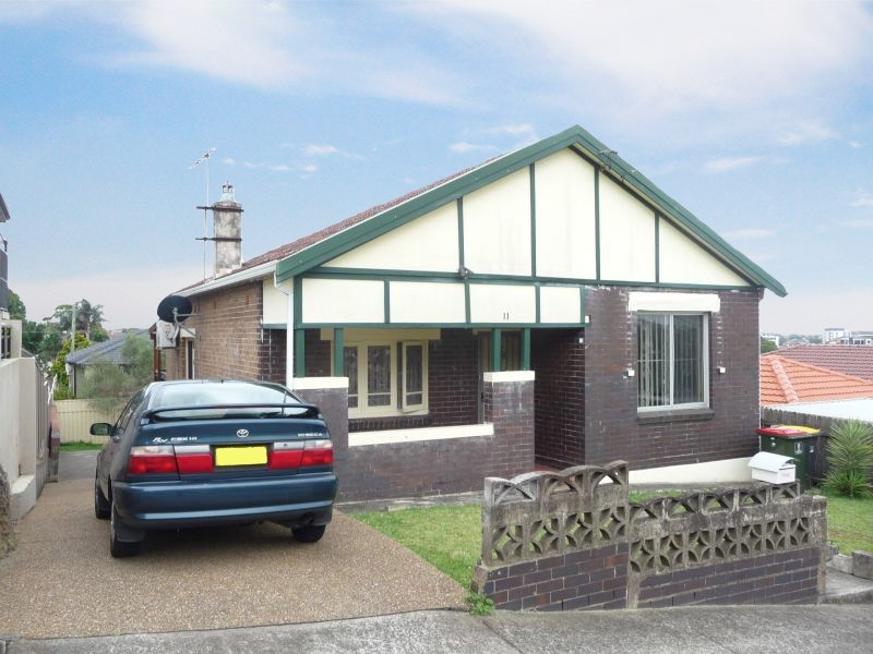 11 Duff Street, Arncliffe NSW 2205