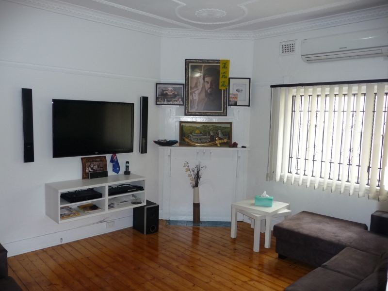 11 Duff Street, Arncliffe NSW 2205