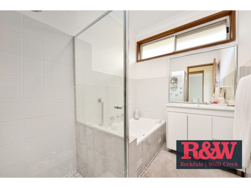 3/147 Queen Victoria Street, Bexley NSW 2207